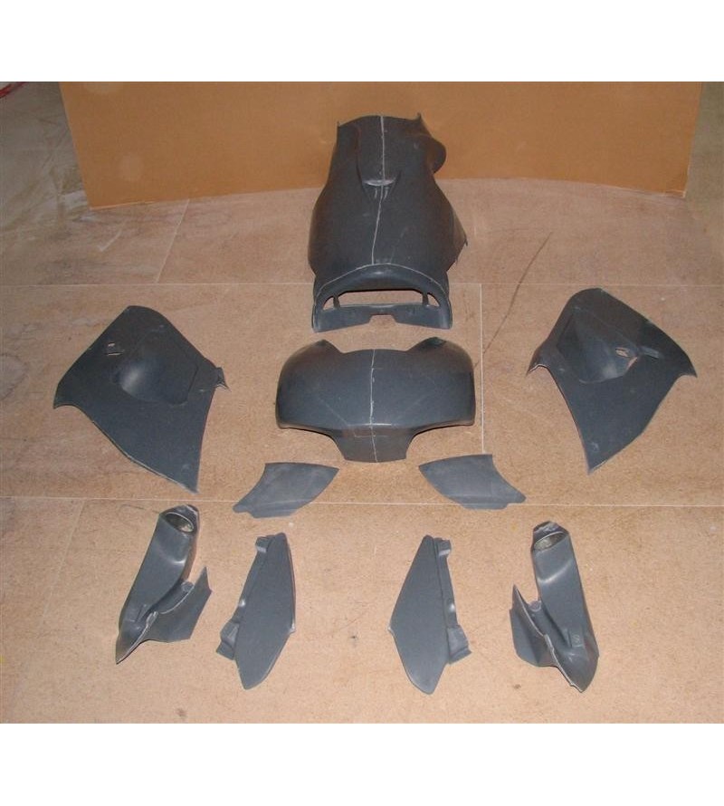 Carénage en 10 parties Aprilia RSV 1000 2001-2002