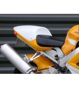 Coque arrière biplace CBR 929 RR 00-01 monté et peinte 