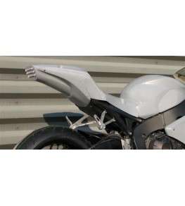 Coque arrière en assise fermée CBR 1000 RR 12-16 avec passage de roue