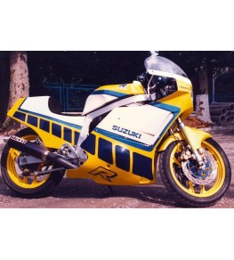 Carénage Racing en 2 parties 750 GSXR 1985-87 / 1100 86-88 montage 1