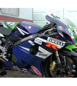 Carénage en 2 parties GSXR 600 / 750 2004-05 montage 1