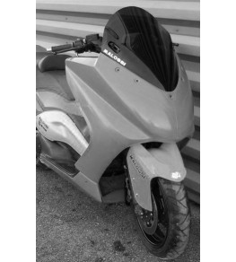 Carénage en 4 parties Yamaha TMax 500 01-11 vue avant fermé