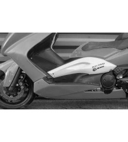 Carénage en 4 parties Yamaha TMax 500 01-11 détail sabot 2