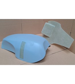 Réservoir polyester Ducati 900 SS brut profil droit